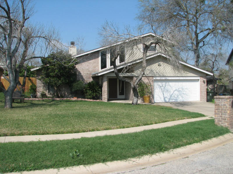 4209 Medina Springs Property Photo 1