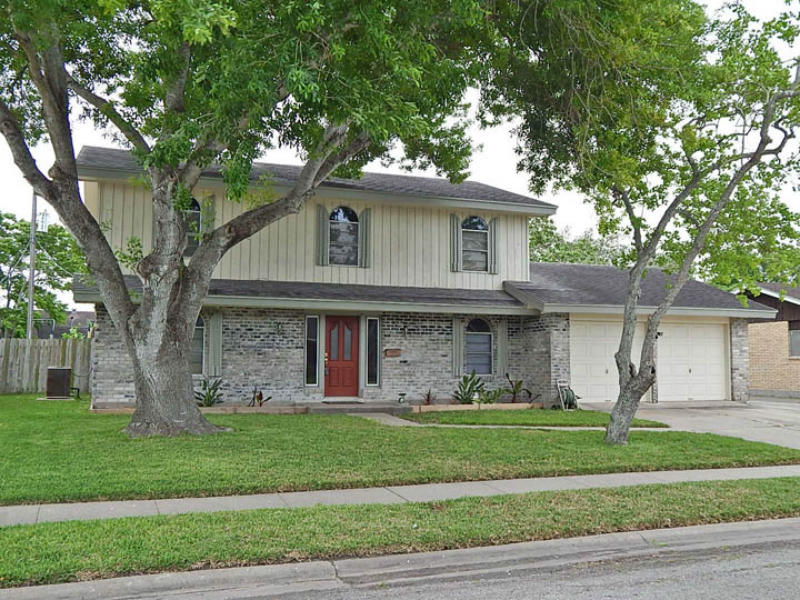 4617 Cobblestone Property Photo 1