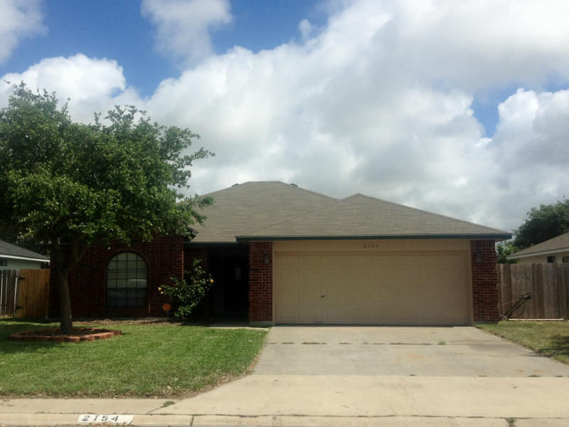 2154 Meadow Dr Property Photo 1