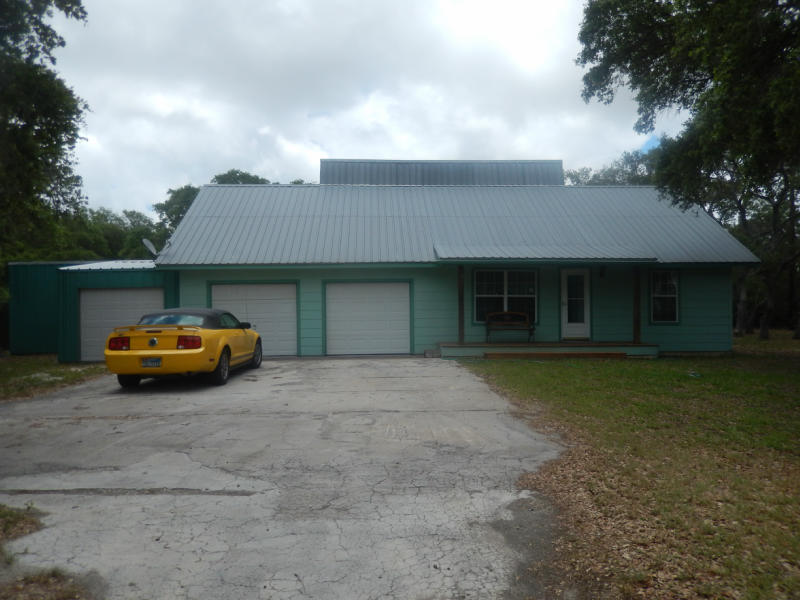 1135 Highway 35 Bypass Property Photo 1