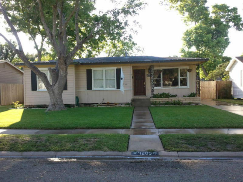 4205 Lowman St Property Photo 1