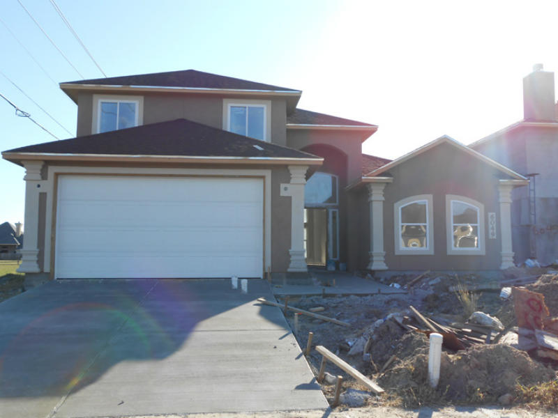 6049 Maximus Property Photo 1