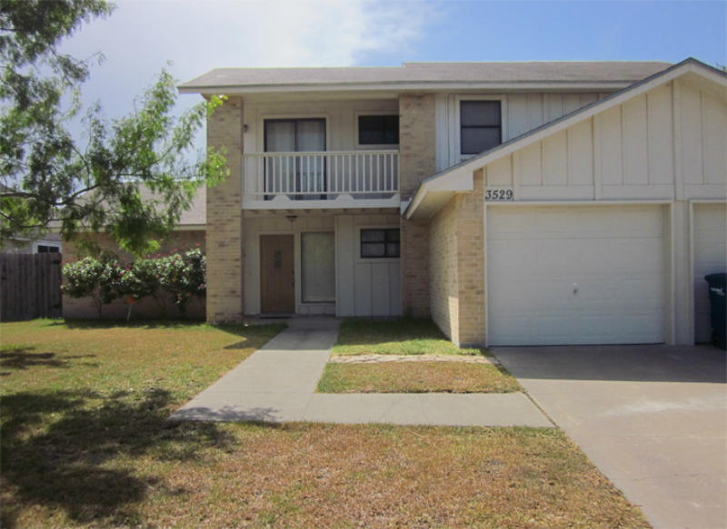 3529 S Washam Dr Property Photo 1