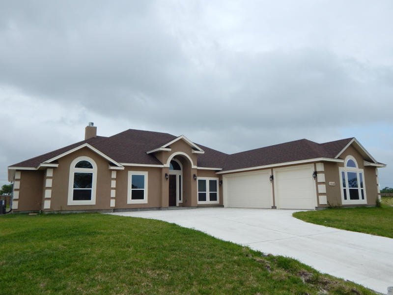 2150 Arman Property Photo 1