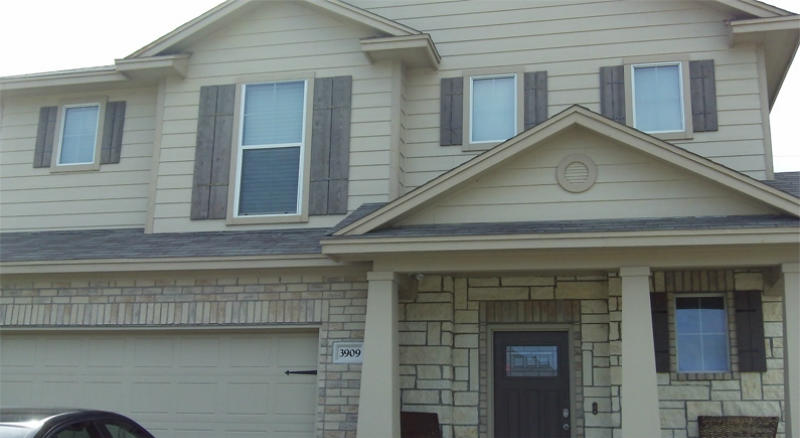 3909 Las Bahias Dr Property Photo 1