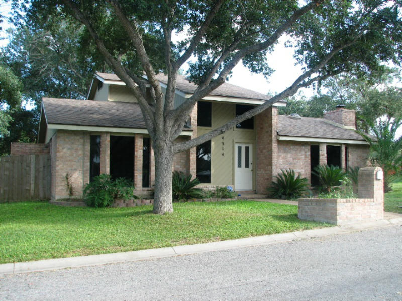 4314 Lavaca River Ct Property Photo 1