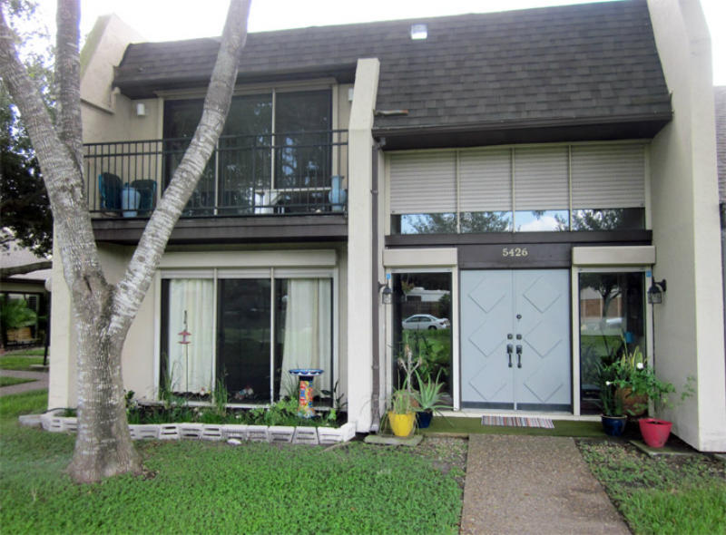 5426 Stonegate Way Property Photo 1