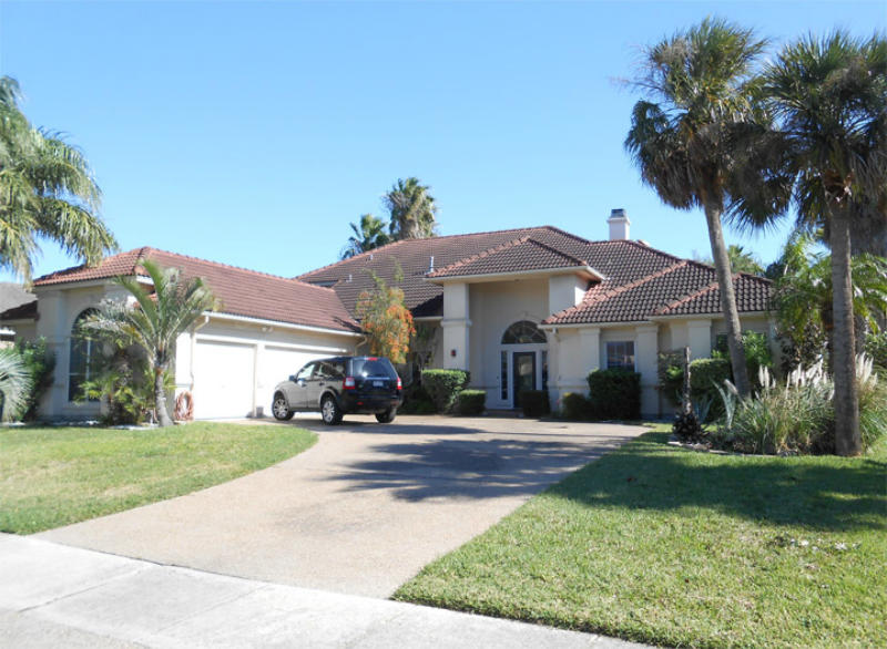 8146 Marseille Dr Property Photo 1