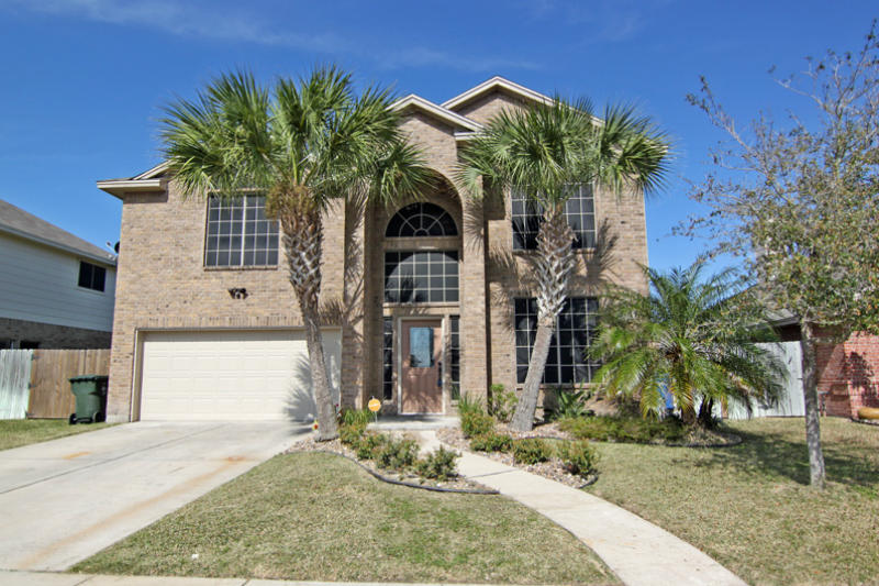 7525 Freds Folly Dr Property Photo 1