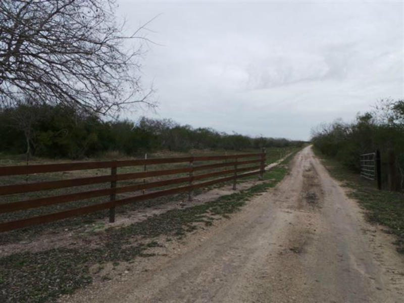 3745 Cr 308 Property Photo 1