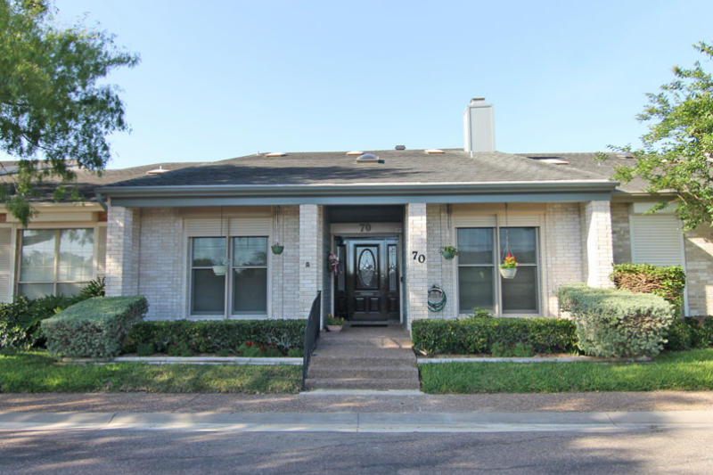 70 Lake Shore Dr Property Photo 1