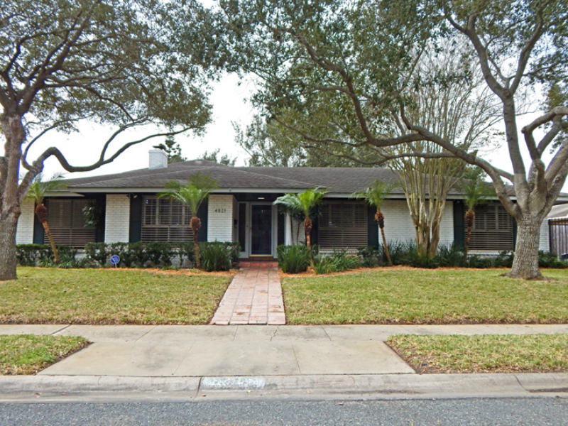 4821 Wooldridge Property Photo 1
