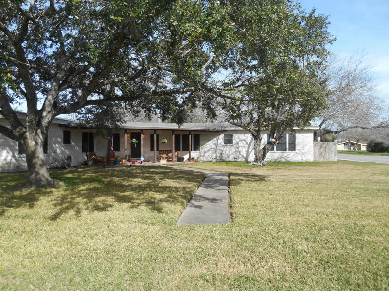 1029 Adeline St Property Photo 1