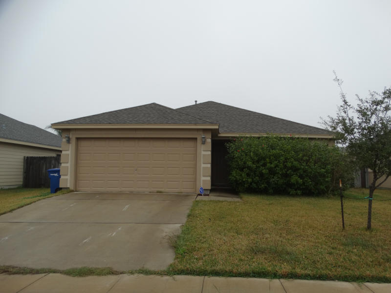 6816 Fox Tail Dr Property Photo 1