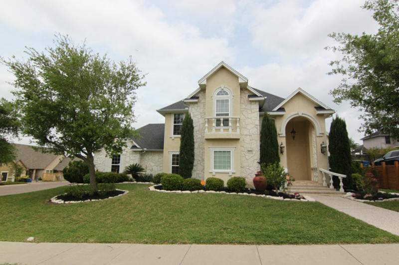 14926 Iron River Dr Property Photo 1