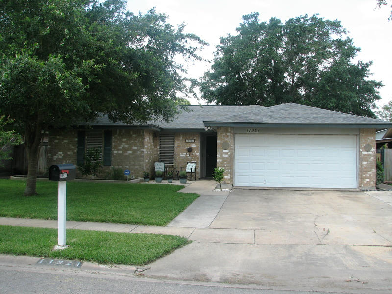 11921 Black Peak Dr Property Photo 1