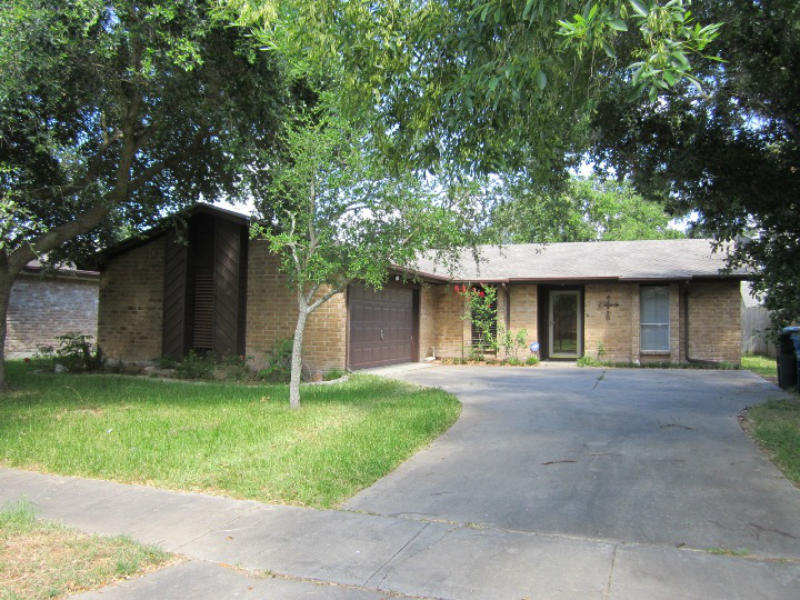 1810 Big Dipper Dr Property Photo 1