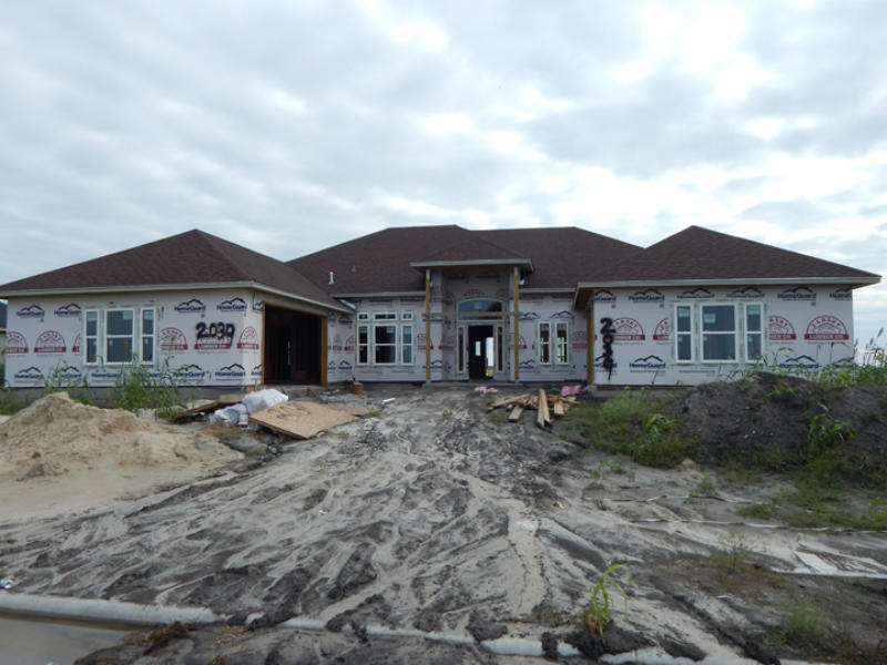 2034 Arash Property Photo 1
