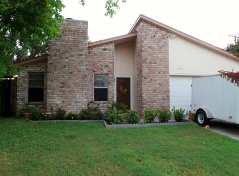 821 Saint Columban Pl Property Photo 1