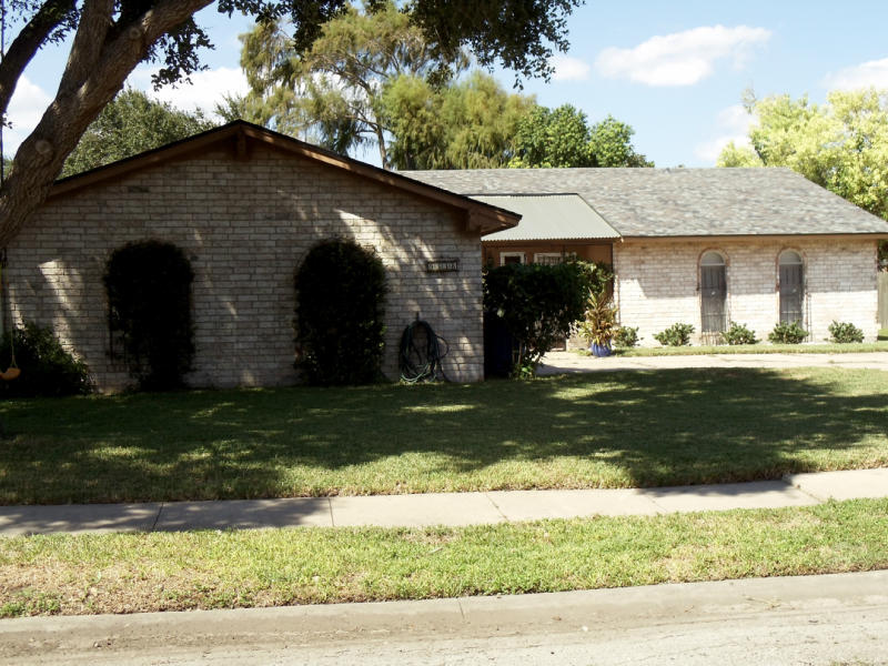 9338 Moon Beam Property Photo 1