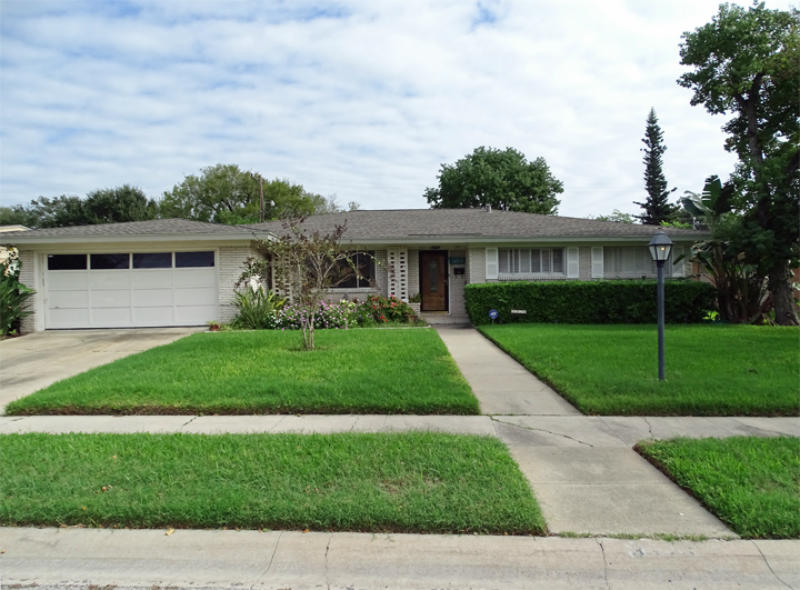 3326 Casa Rosa Dr Property Photo 1