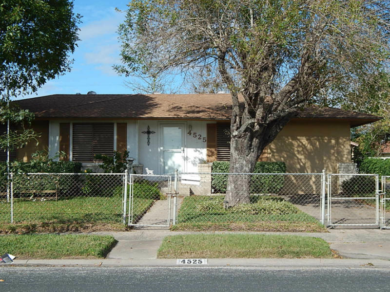 4525 Kasper St Property Photo 1