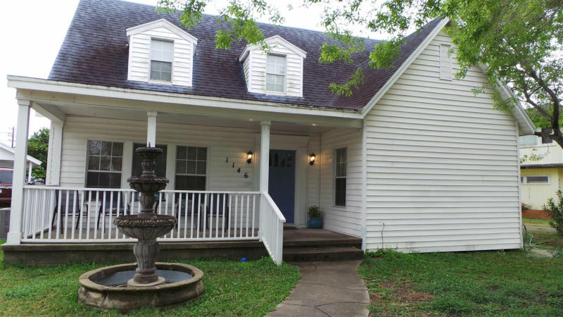 1146 Florida Property Photo 1