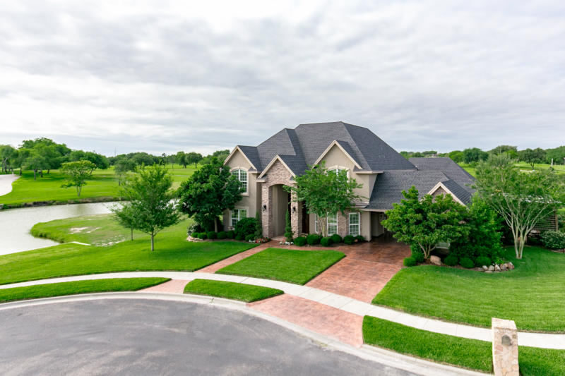 14605 Spring Creek Circ Property Photo 1