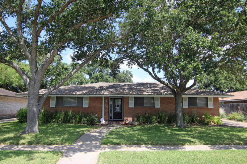 510 Meadowbrook Dr Property Photo 1