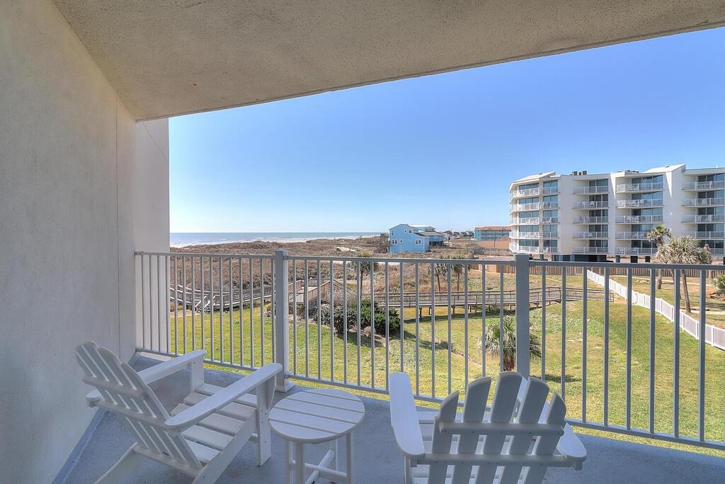 800 Sandcastle Dr 207 Property Photo 28