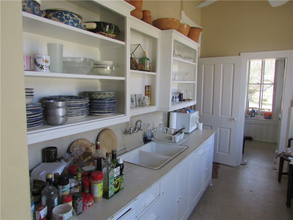 221 E Garden 0 Property Photo 4