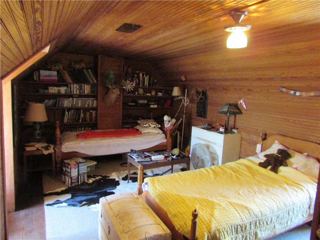 221 E Garden 0 Property Photo 28