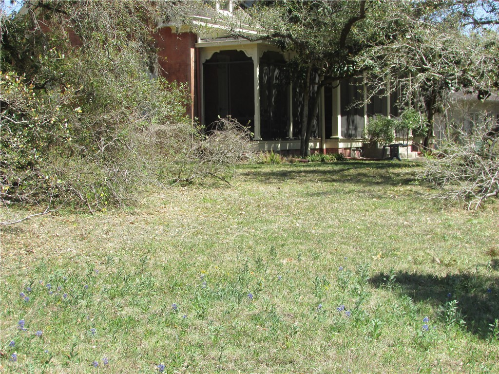 221 E Garden 0 Property Photo 33