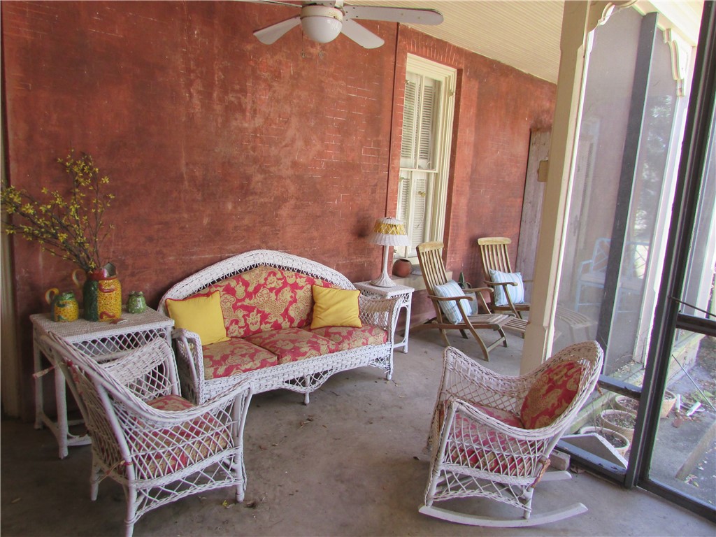 221 E Garden 0 Property Photo 39