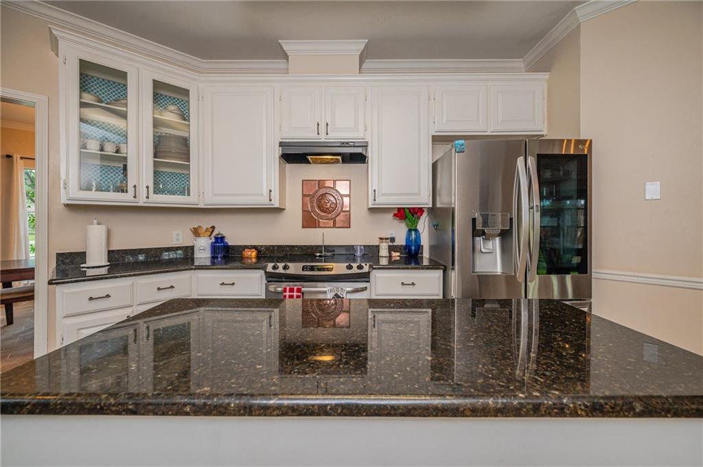 7026 Ashdown Dr Property Photo 12