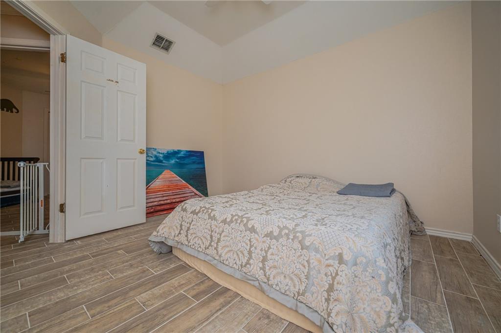 7026 Ashdown Dr Property Photo 22