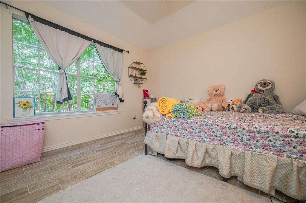 7026 Ashdown Dr Property Photo 24