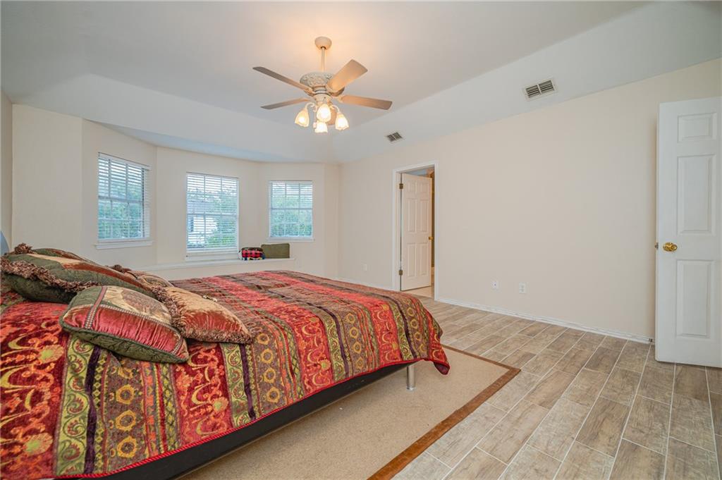 7026 Ashdown Dr Property Photo 27