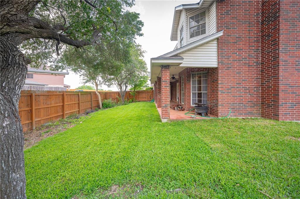 7026 Ashdown Dr Property Photo 36