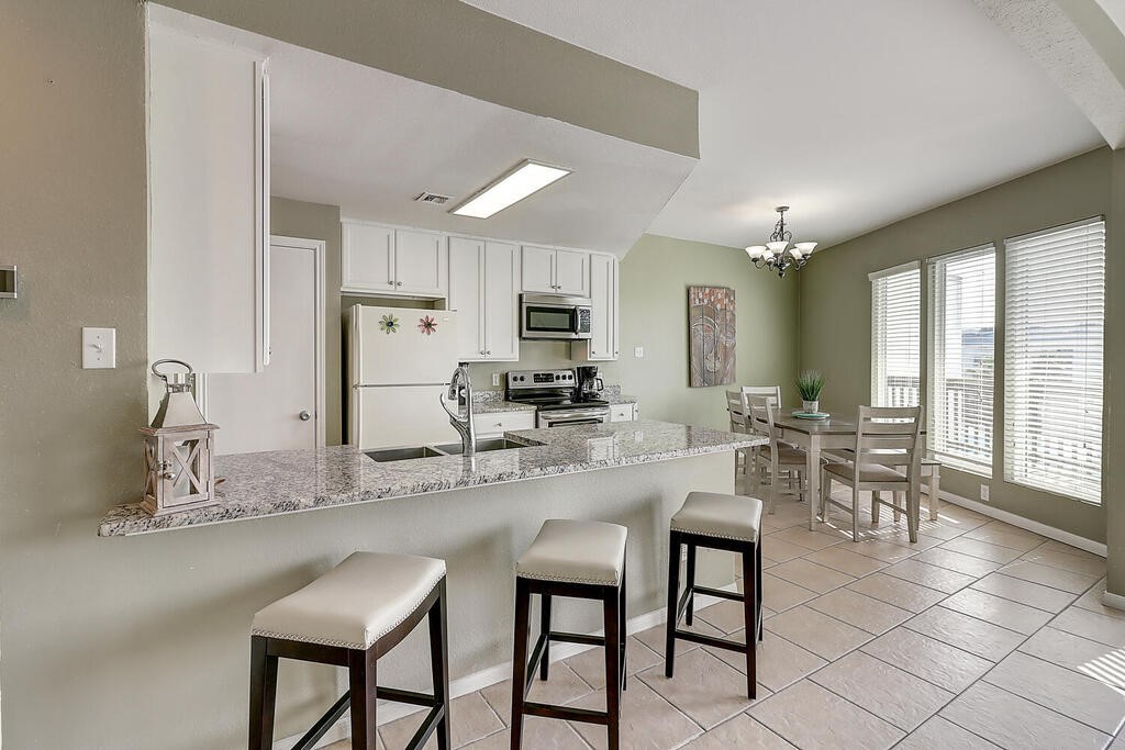 6317 Hwy. 361 3302 Property Photo 5