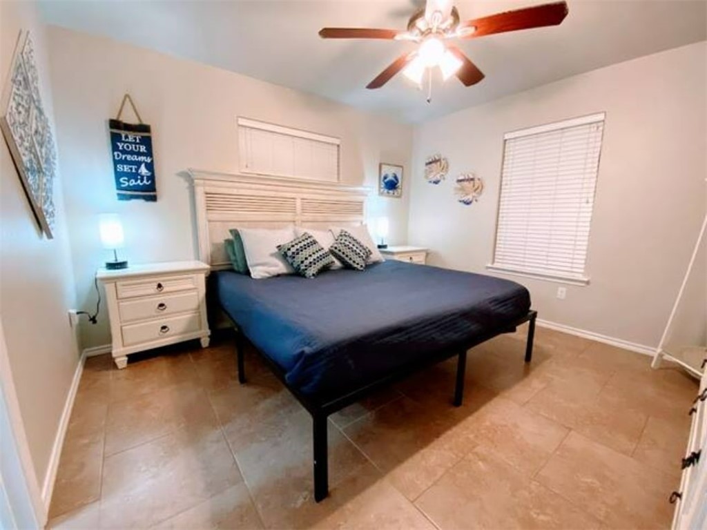 100 Glover Blvd 104 Property Photo 16