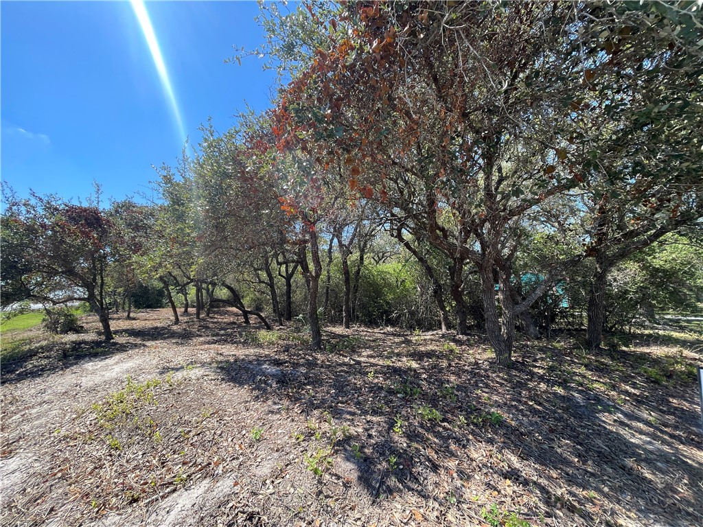 1901 Mallard Dr Property Photo 1