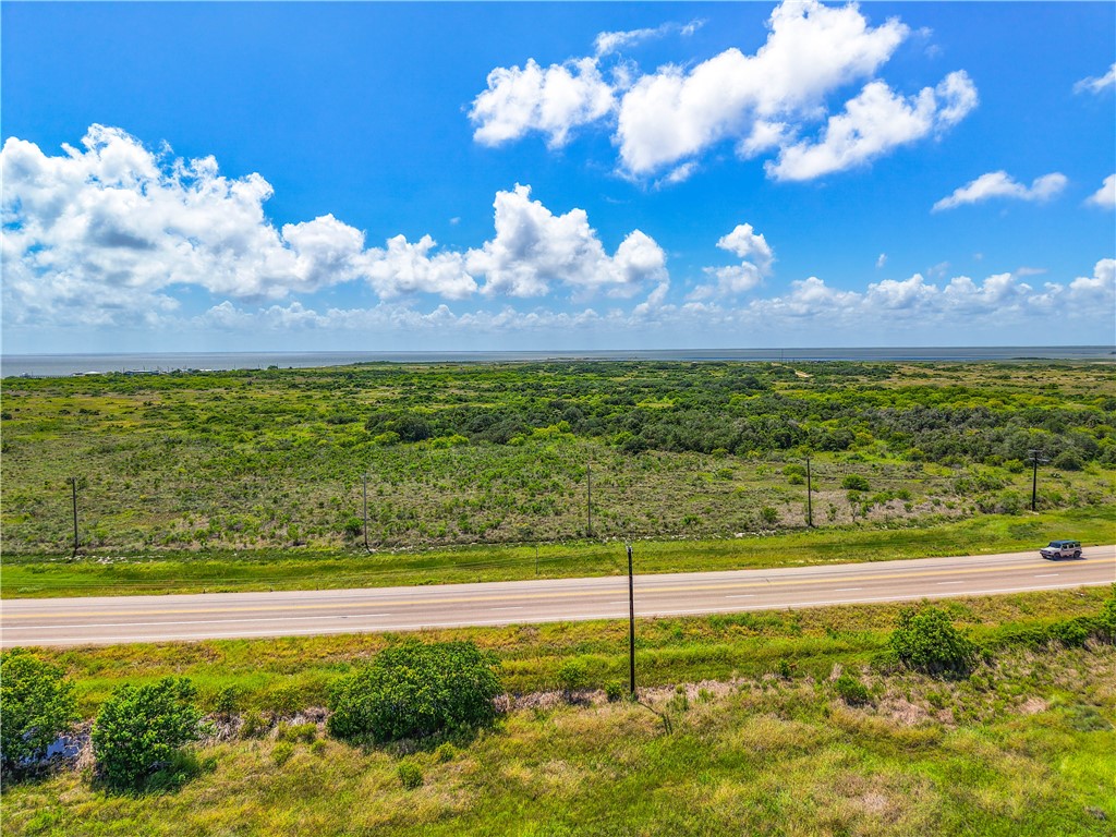 421902 Property Photo 25