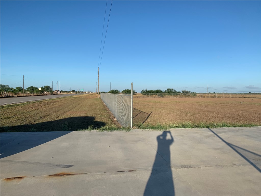 0000 Fm Rd 2444 St S Property Photo 2
