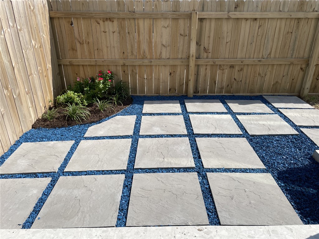 15512 Spyglass Dr Property Photo 32