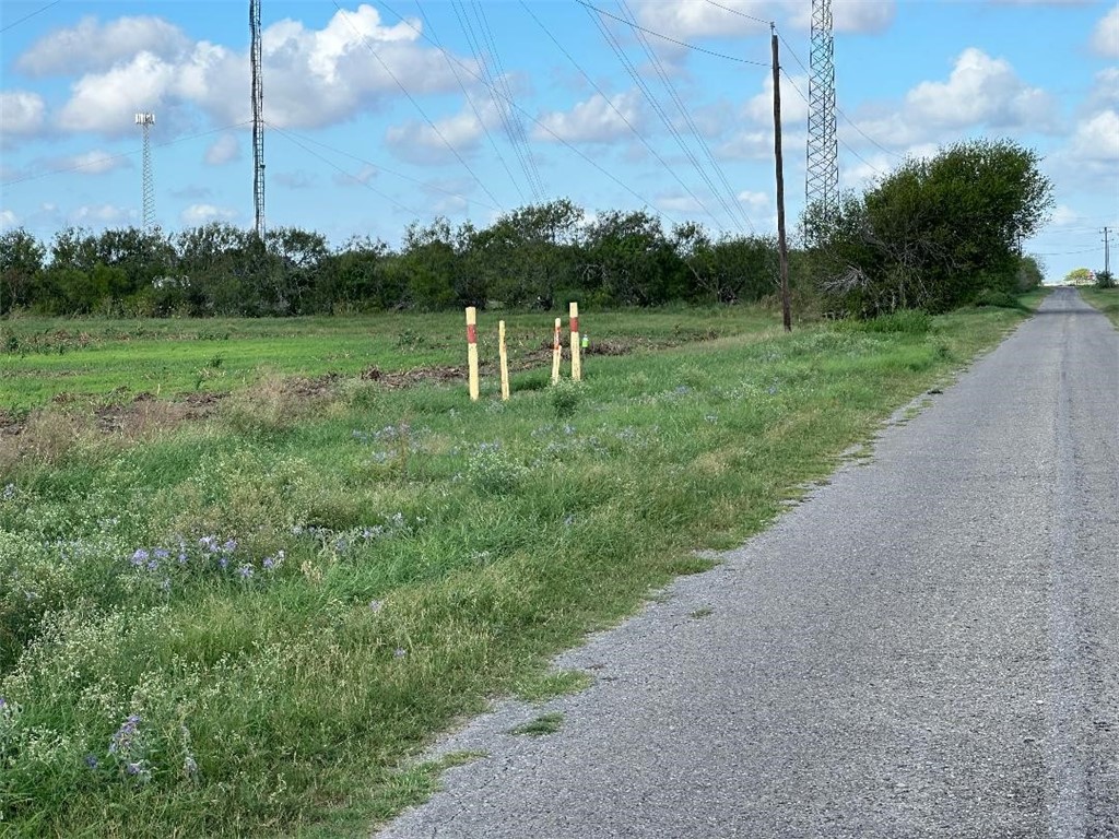 0000 County Road 1064 Property Photo 3
