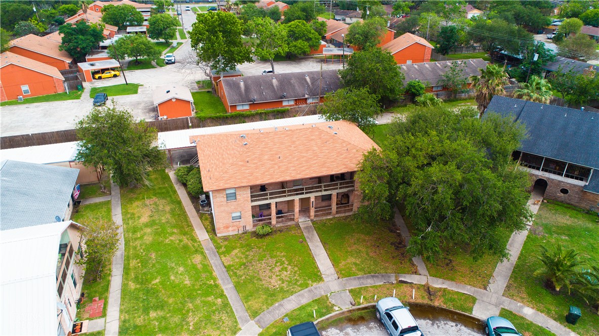 3618 & 3622 & 3625 Crestbrook Ct Property Photo 6