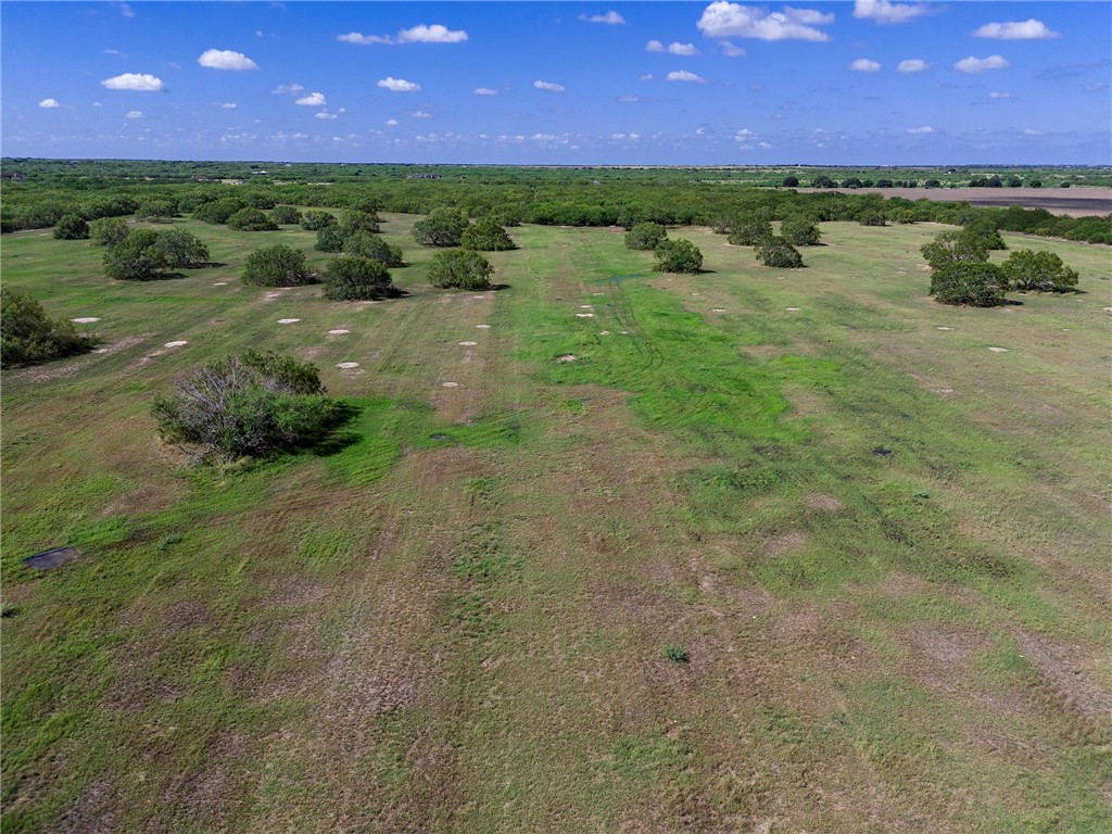 00 Fm 70 Property Photo 18