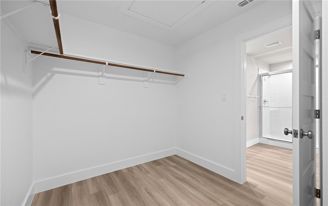 1013 Las Palmas Dr Property Photo 20