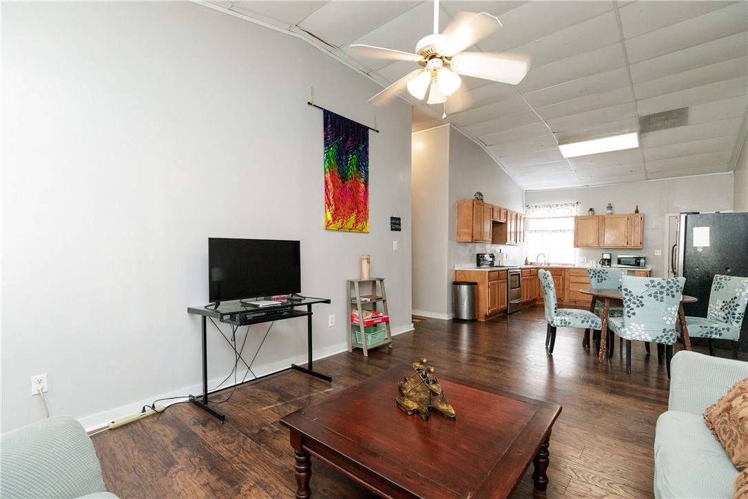 2580 Fifth Property Photo 10